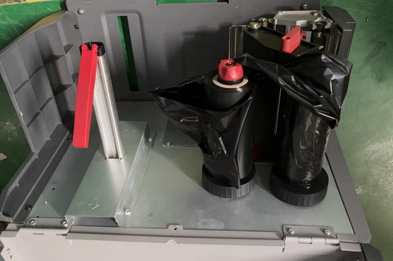 1) Thermal Transfer Barcode Printer 2) Barcode Printer - FCC ID 2AUTE-IQ4 - Xiamen Hanin Co.,Ltd.