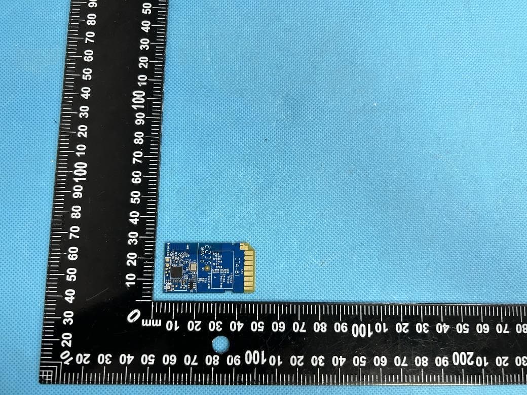 Bluetooth Dongle - FCC ID 2AUTE-TT4B2 - Xiamen Hanin Electronic Technology Co.,Ltd.