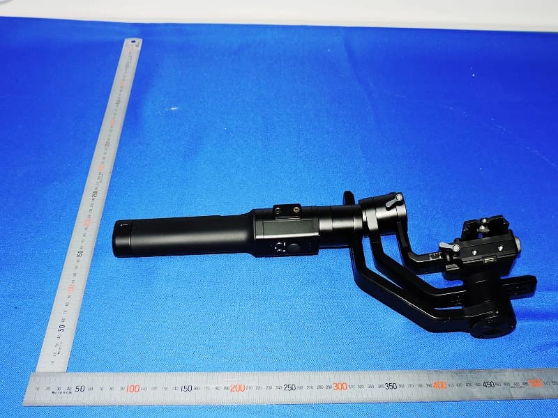 3-Axis Intelligent Camera Stabilizer - FCC ID 2AUU3-WI-710 - NingboHuizhou Intelligent Technology Co.,Ltd (3)