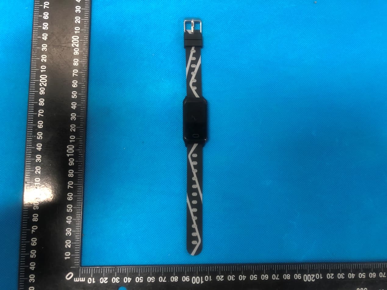 Smart bracelet - FCC ID 2AUUD-TRKCF001 - Shenzhen Mingzhe Technology Co.,Ltd (3)