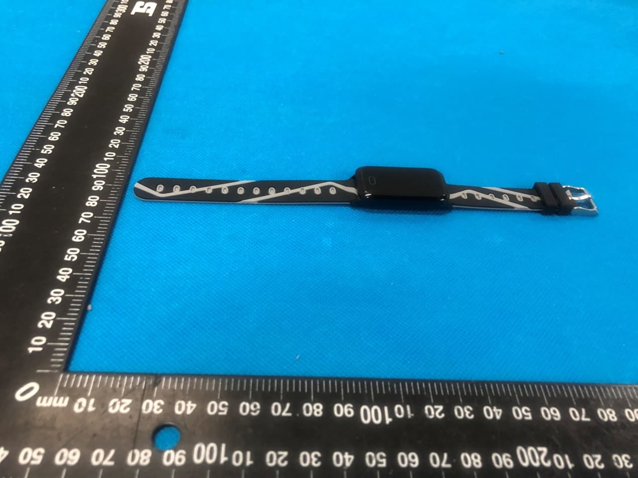Smart bracelet - FCC ID 2AUUD-TRKCF001 - Shenzhen Mingzhe Technology Co.,Ltd (4)