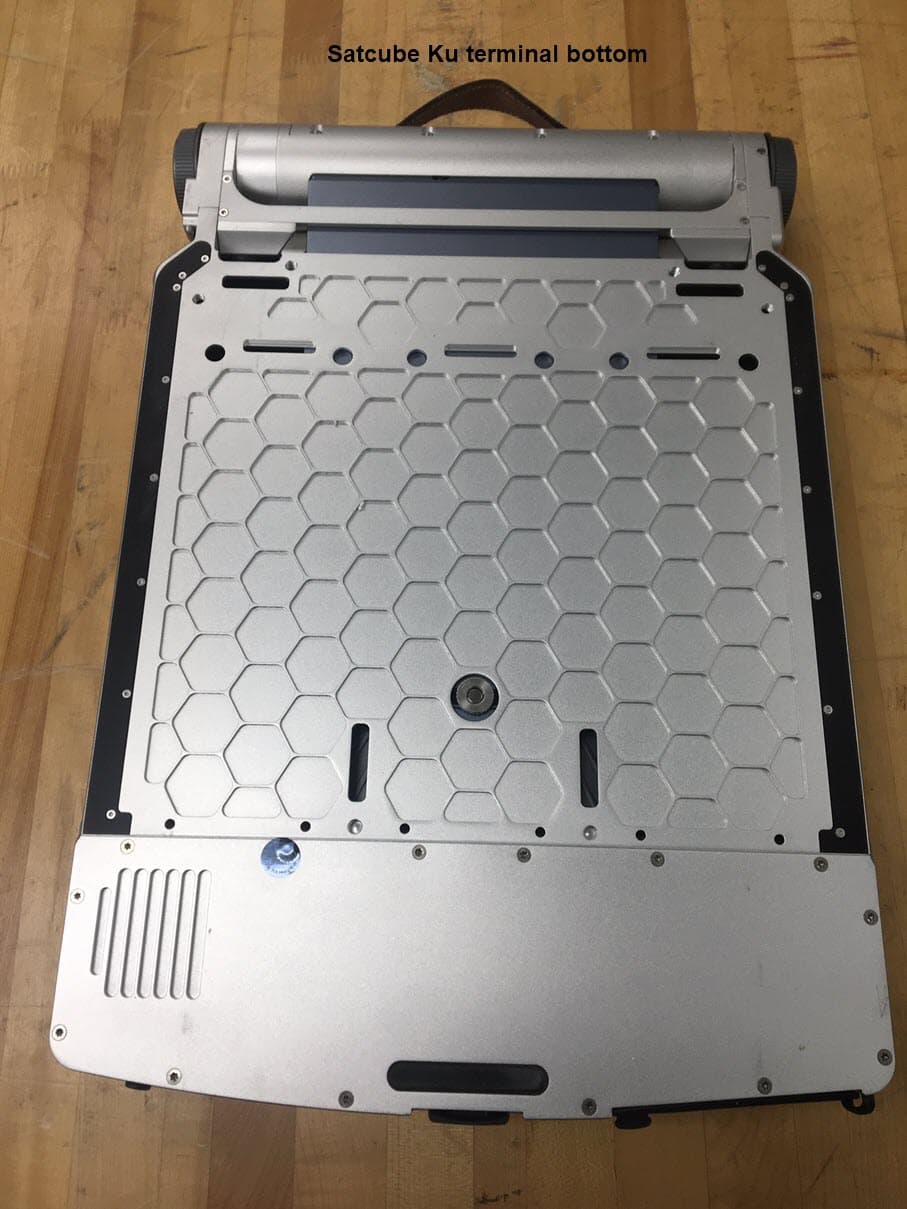 Satcube Ku band satellite terminal - FCC ID 2AUV4SATCUBEKU - Satcube AB