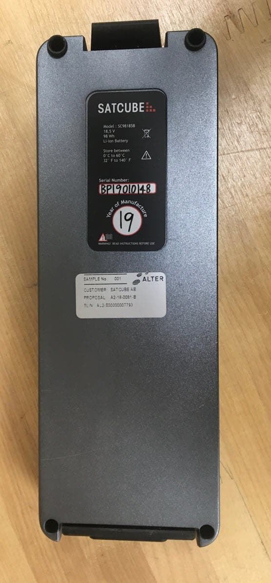 Satcube Ku band satellite terminal - FCC ID 2AUV4SATCUBEKU - Satcube AB (4)