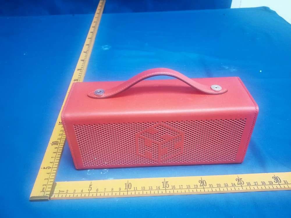 Active Speaker - FCC ID 2AUVN-TGLBCHHPS - HERMES SELLIER (3)