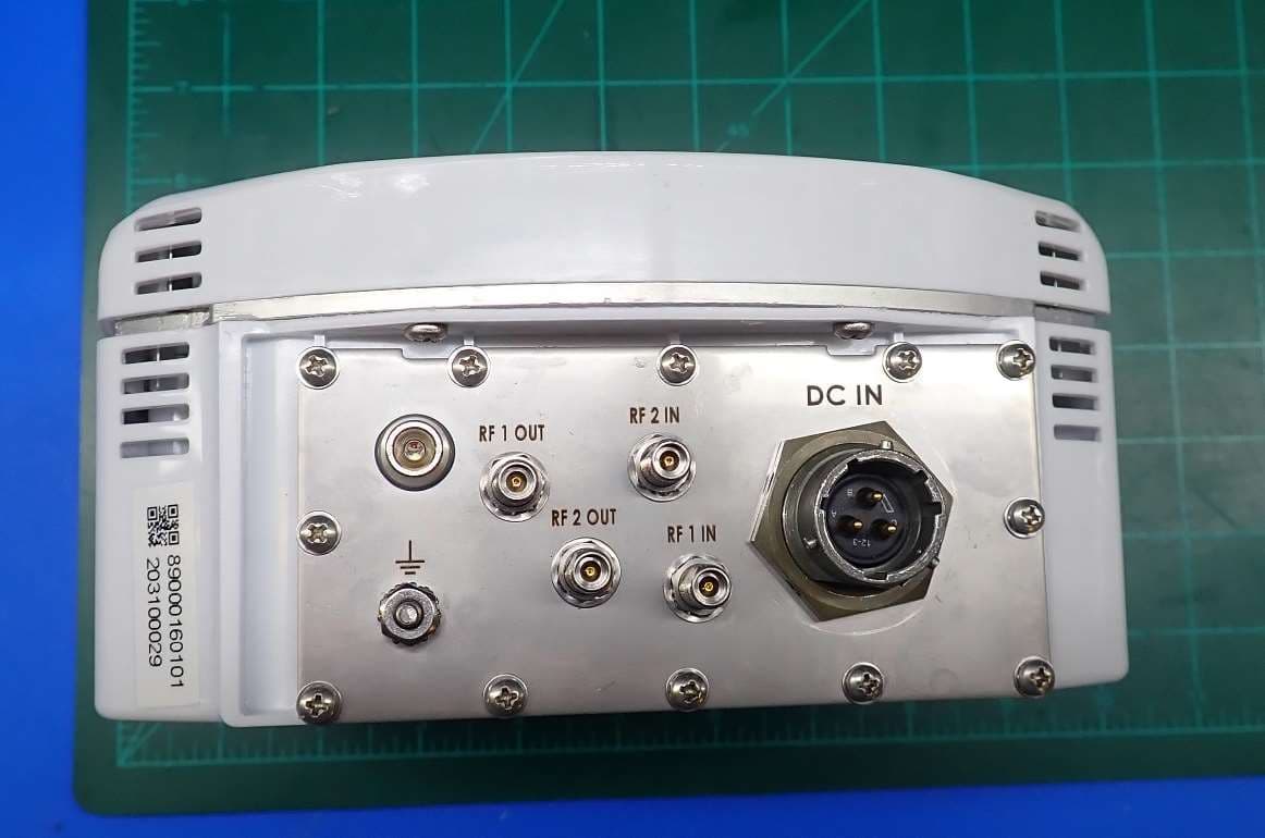 5G mmWave Repeater (Donor Unit) - FCC ID 2AUVU-P28DUGA1 - Pivotal Commware