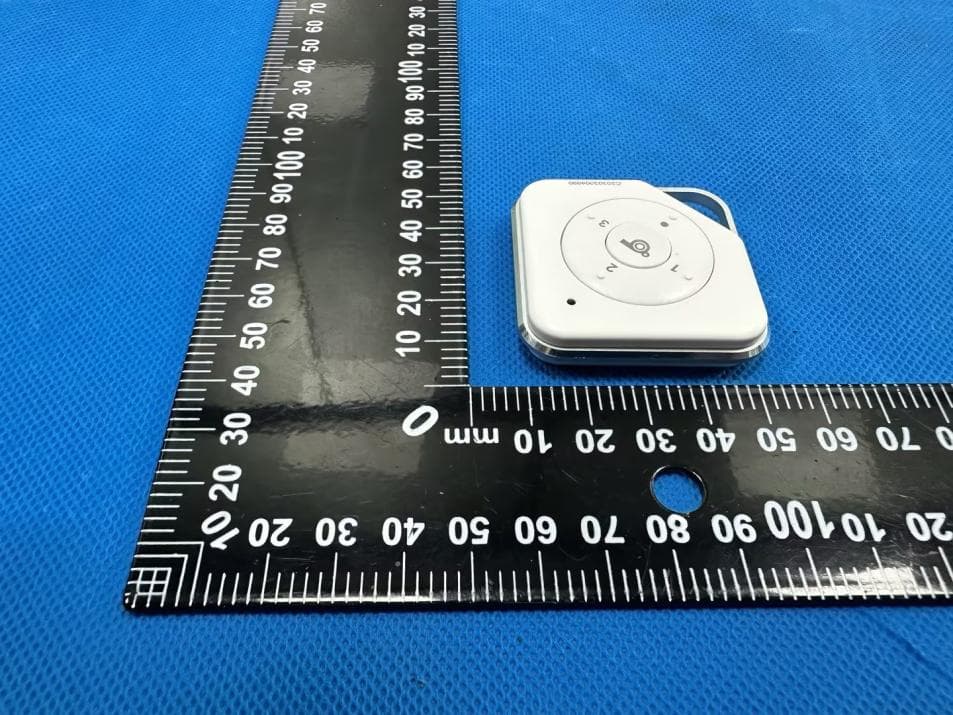 5-Button Remote Control - FCC ID 2AUWW-HALORC5 - Protect Animals with Satellites, LLC
