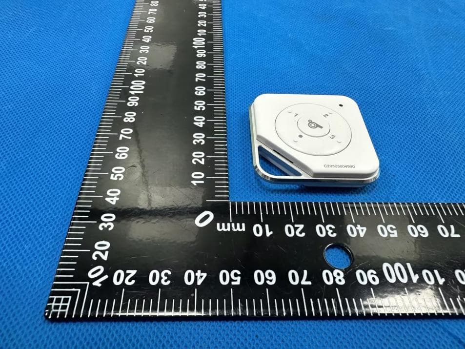 5-Button Remote Control - FCC ID 2AUWW-HALORC5 - Protect Animals with Satellites, LLC (3)