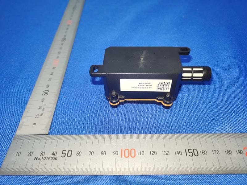 Outdoor Waterproof Beacon - FCC ID 2AUXB-DSBC-15X - Hangzhou Roombanker Technology Co., Ltd.