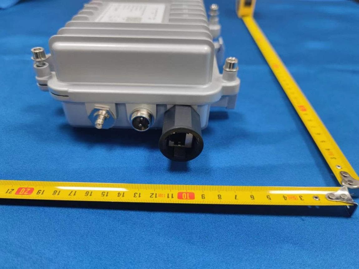 Waterproof Industrial Gateway - FCC ID 2AUXBDSGW-010 - Hangzhou Roombanker Technology Co., Ltd. (3)