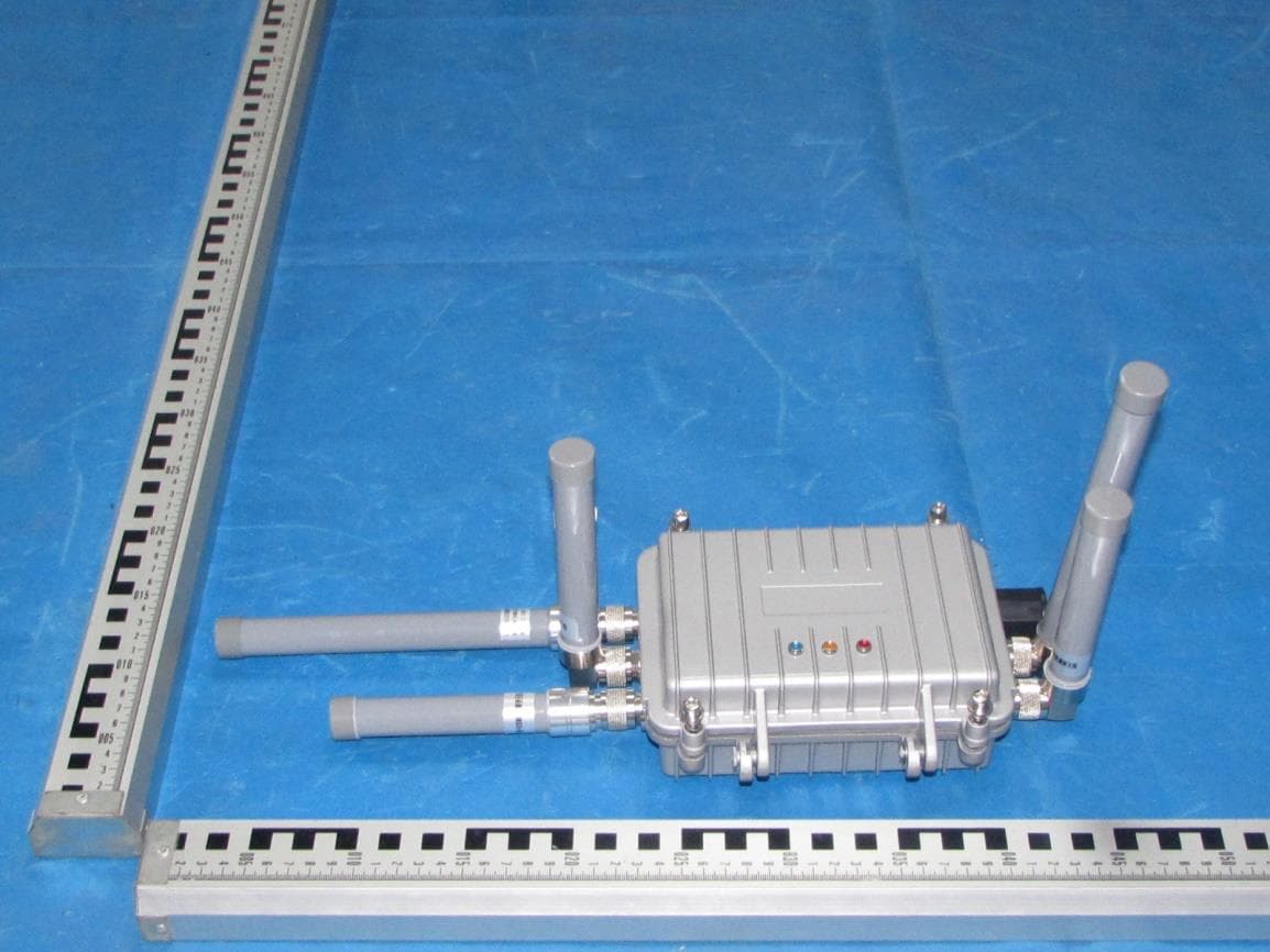 Outdoor LoRa Gateway - FCC ID 2AUXBDSGW-014 - Hangzhou Roombanker Technology Co., Ltd. (4)