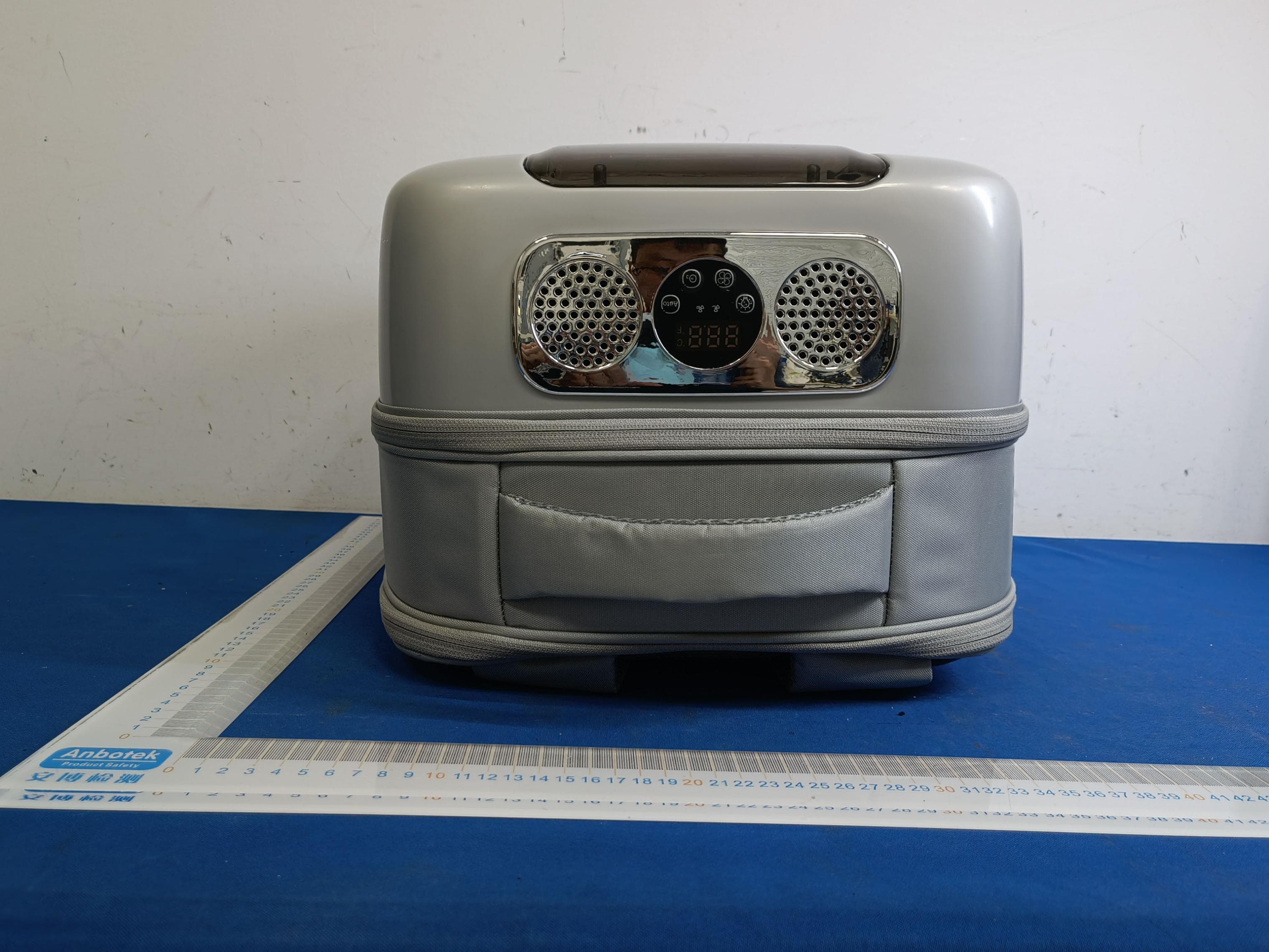 DOGNESS SMART SPACE CAPSULE PET TPAVEL BAG - FCC ID 2AUY5-K03 - Dongguan Jiasheng Enterprise Co., Ltd. (4)