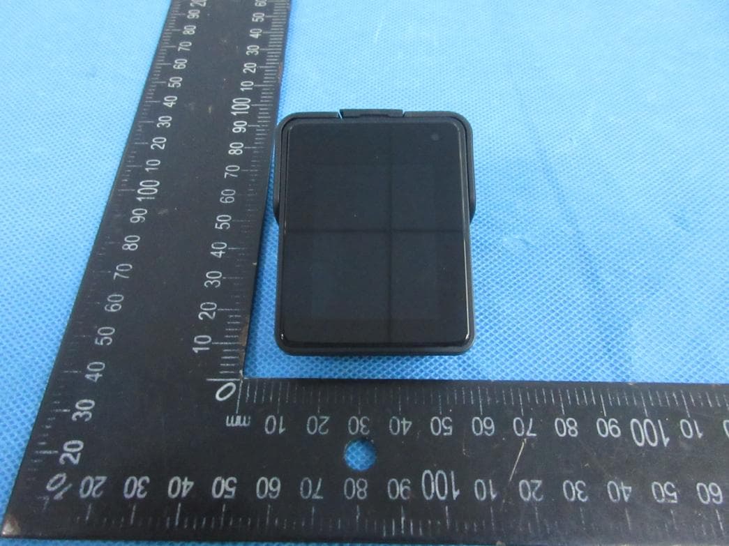 Smart Display - FCC ID 2AUYCCD8 - AVS Electronics (HK) Ltd. (2)