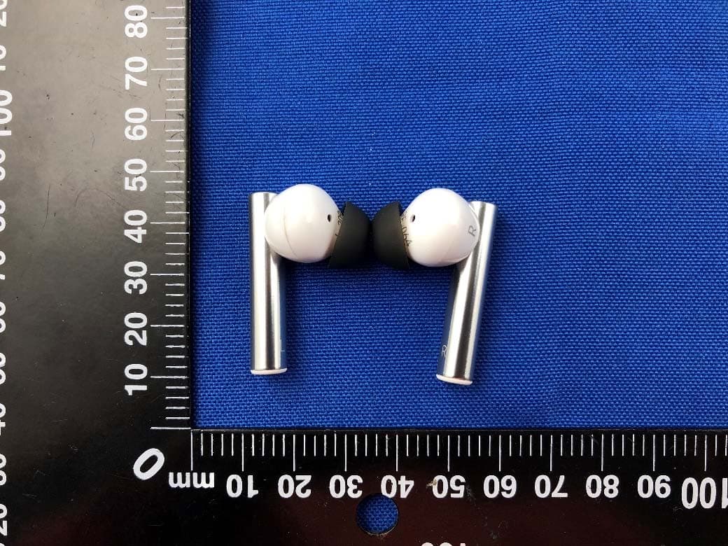 realme Buds Air 2 - FCC ID 2AUYFRMA2003 - Realme Chongqing Mobile Telecommunications Corp., Ltd. (2)