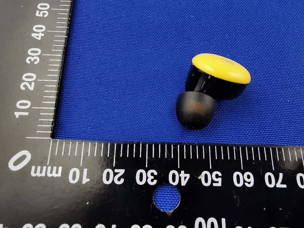 realme Buds Q - FCC ID 2AUYFRMA215-R - Realme Chongqing Mobile Telecommunications Corp., Ltd. (5)