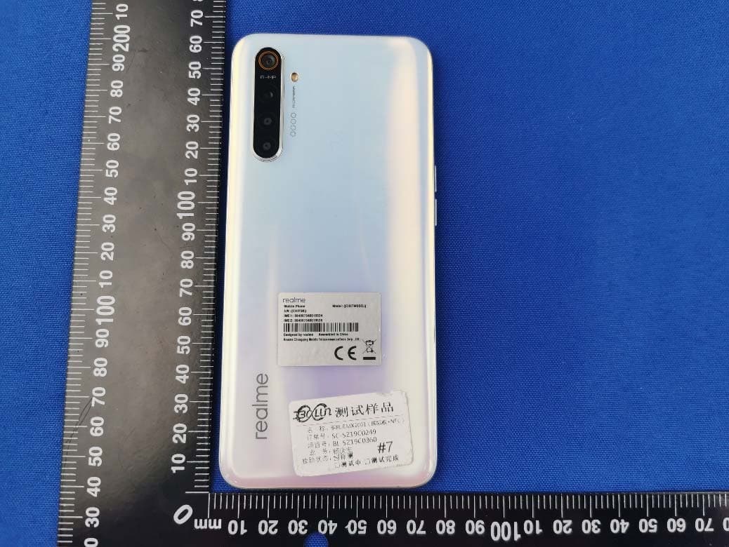 Mobile Phone - FCC ID 2AUYFRMX2001 - Realme Chongqing Mobile Telecommunications Corp., Ltd. (5)