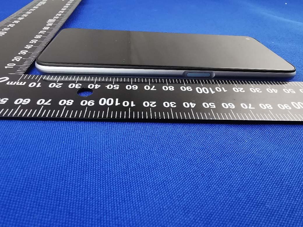 Mobile Phone - FCC ID 2AUYFRMX2001 - Realme Chongqing Mobile Telecommunications Corp., Ltd. (2)