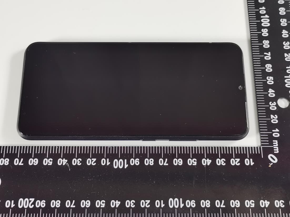 Mobile Phone - FCC ID 2AUYFRMX3261 - Realme Chongqing Mobile Telecommunications Corp., Ltd. (2)