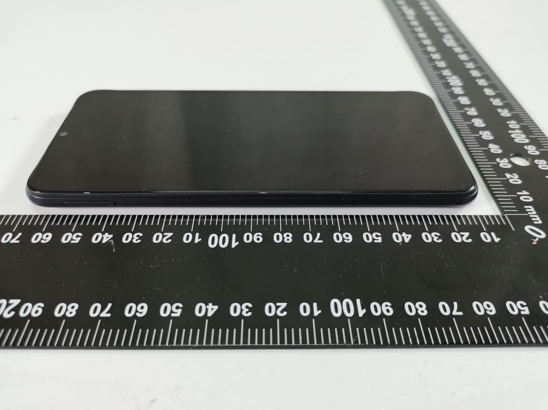 Mobile Phone - FCC ID 2AUYFRMX3261 - Realme Chongqing Mobile Telecommunications Corp., Ltd. (5)