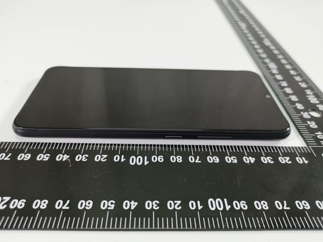 Mobile Phone - FCC ID 2AUYFRMX3261 - Realme Chongqing Mobile Telecommunications Corp., Ltd. (3)