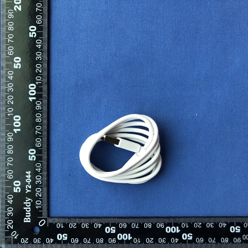 Mobile phone - FCC ID 2AUYFRMX3710 - Realme Chongqing Mobile Telecommunications Corp., Ltd. (2)