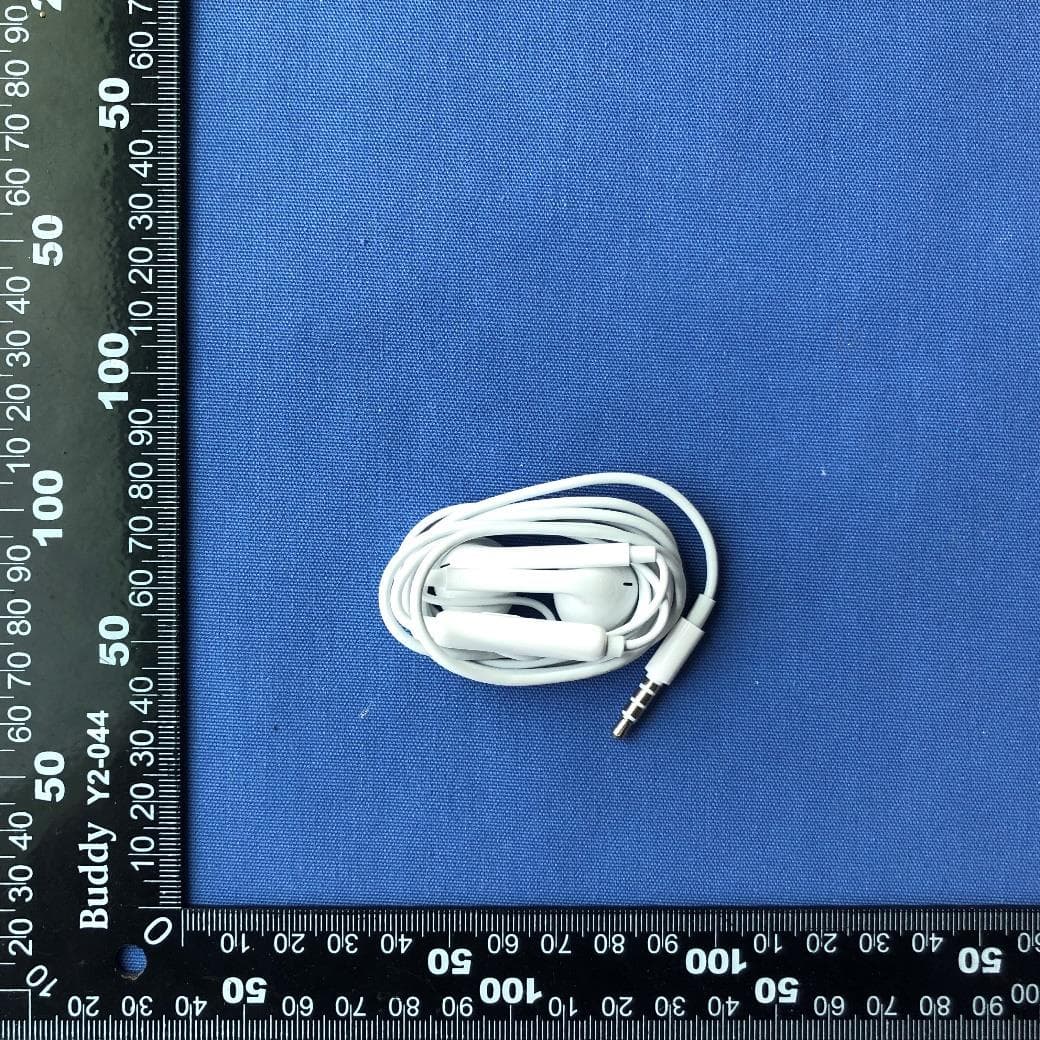 Mobile phone - FCC ID 2AUYFRMX3710 - Realme Chongqing Mobile Telecommunications Corp., Ltd.