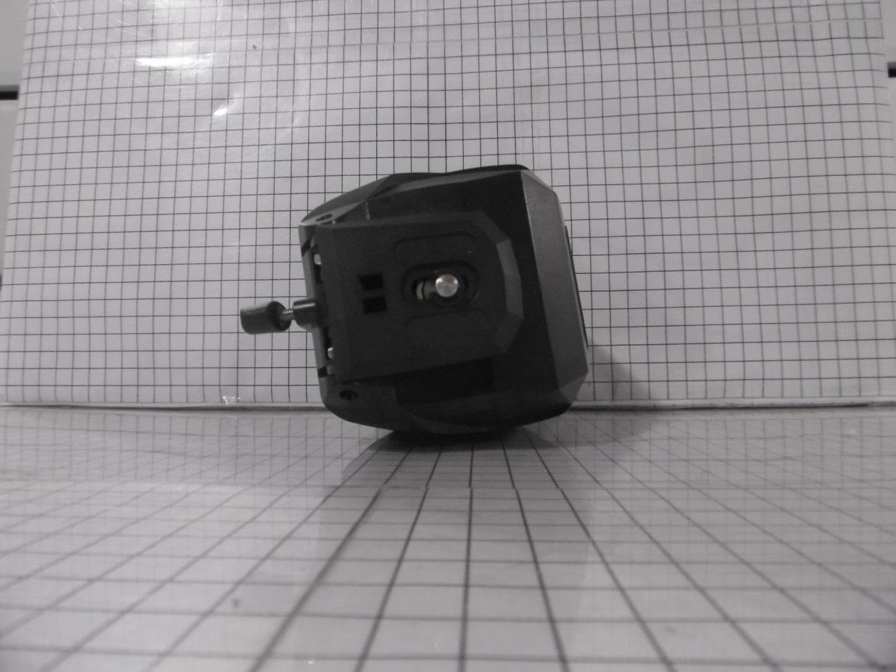 Robotic camera system integrating wideband radio function - FCC ID 2AUYIMNS1T - MOVE'N SEE (2)