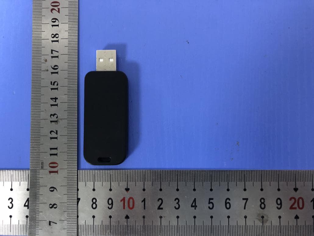 wireless 2.4Ghz gaming headset - FCC ID 2AUZP-V07W - Shenzhen Yisuma Network Technology Co ., LTD (2)
