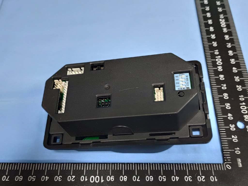 Card Reader (CMS305) - FCC ID 2AUZVCMS305 - Top Vending Machine Electronics Co.,Ltd. (5)