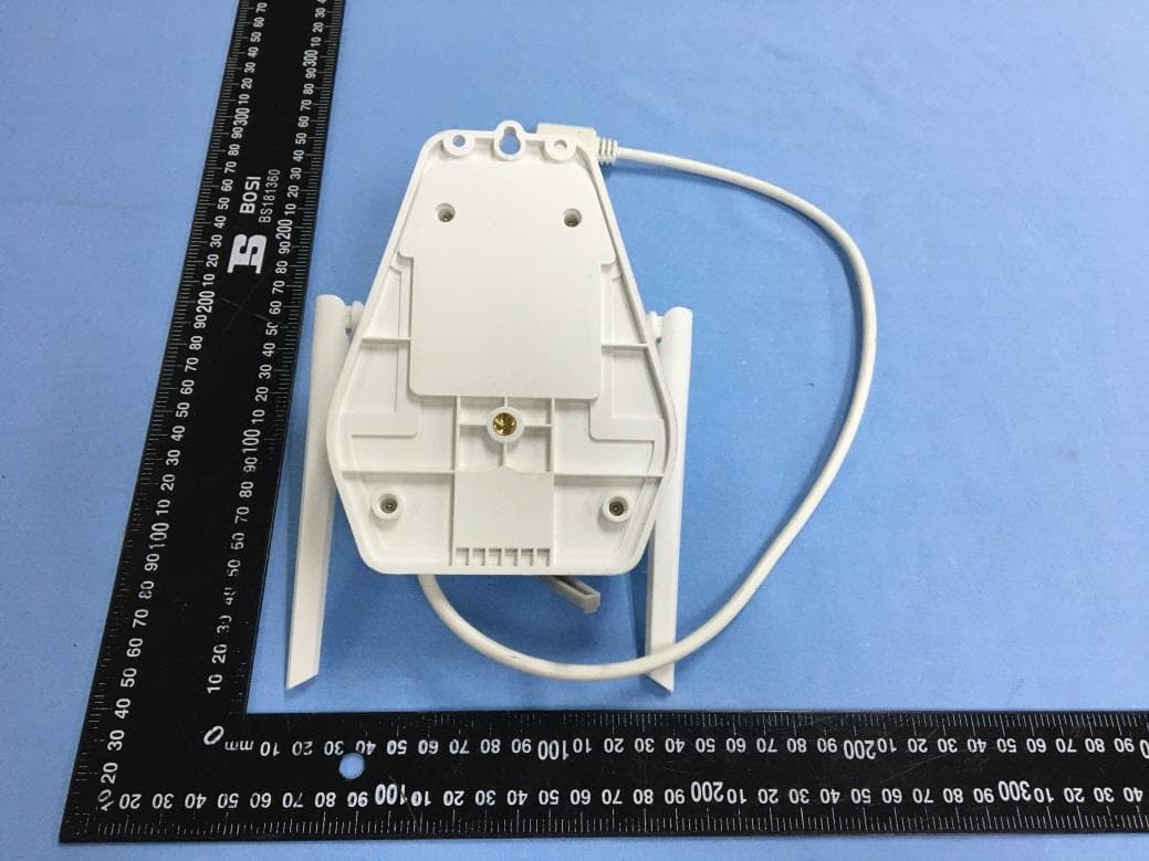 Flood light camera - FCC ID 2AV39XVV-6120S-D7 - Macro-video Technologies Co.,Ltd. (2)
