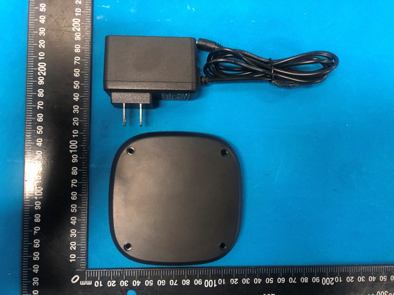 Contactless Wireless charger - FCC ID 2AV3N-EKR1030 - Zhejiang Yunkai New Energy Technology Co., Ltd. (2)