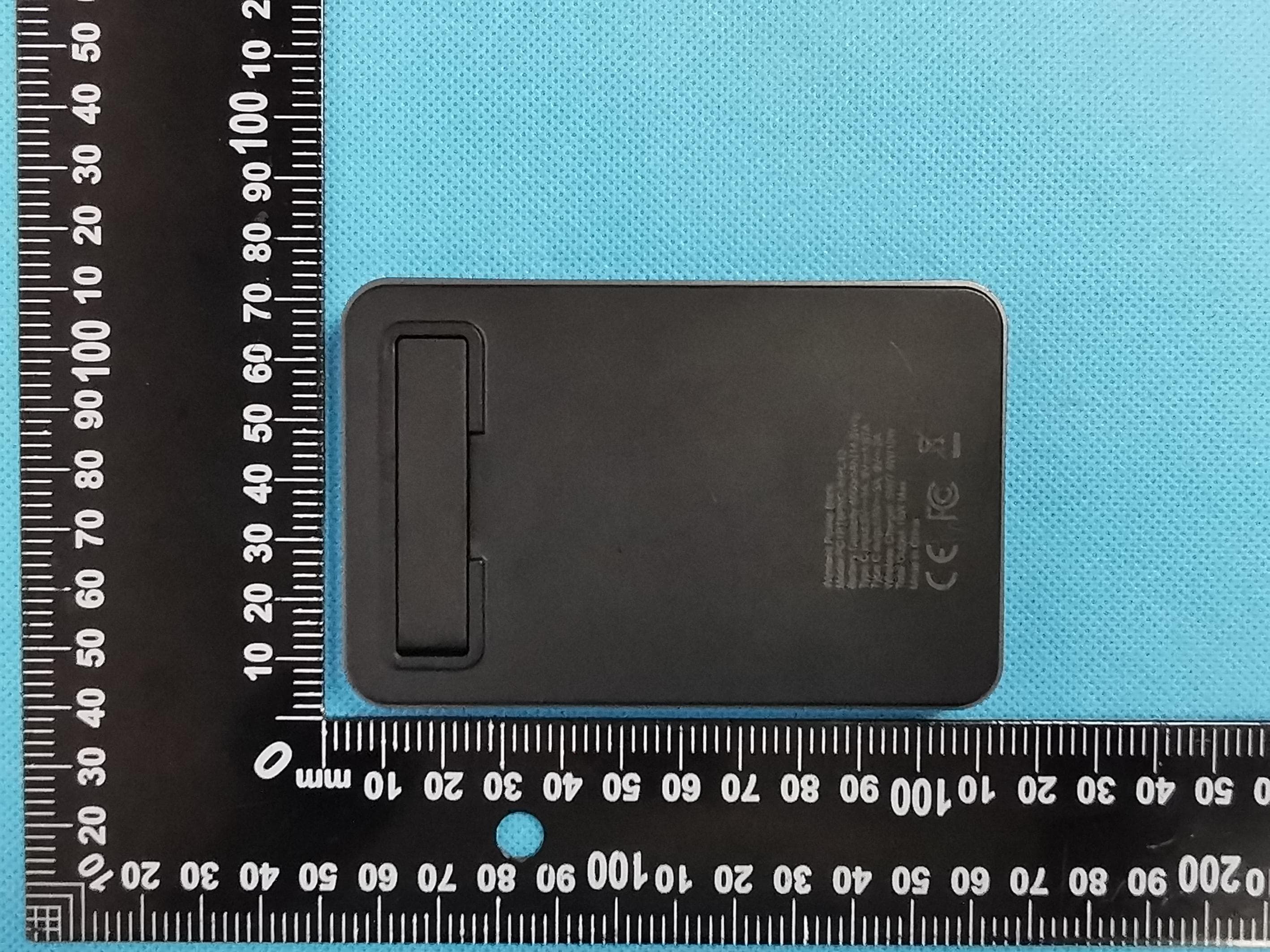 Magnetic Wireless Charger with Power Bank - FCC ID 2AV4C-UPB-04K0-1CM - Eaton Corporation