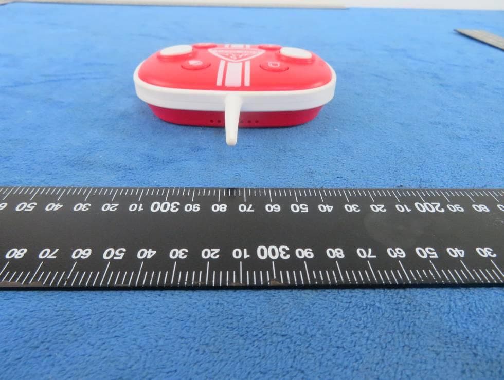 Toy RC Fire Engine Lights and Sounds - FCC ID 2AV5JJC2020A27M - Shantou Chenghai District Wantou Jincheng Toy Factory (4)