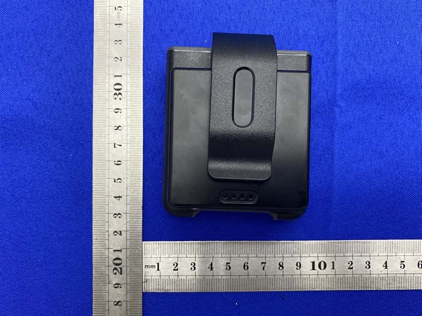 Wireless charging with clip back - FCC ID 2AV67-SC-S-D02 - Strong Space Industry Co., Limited (2)