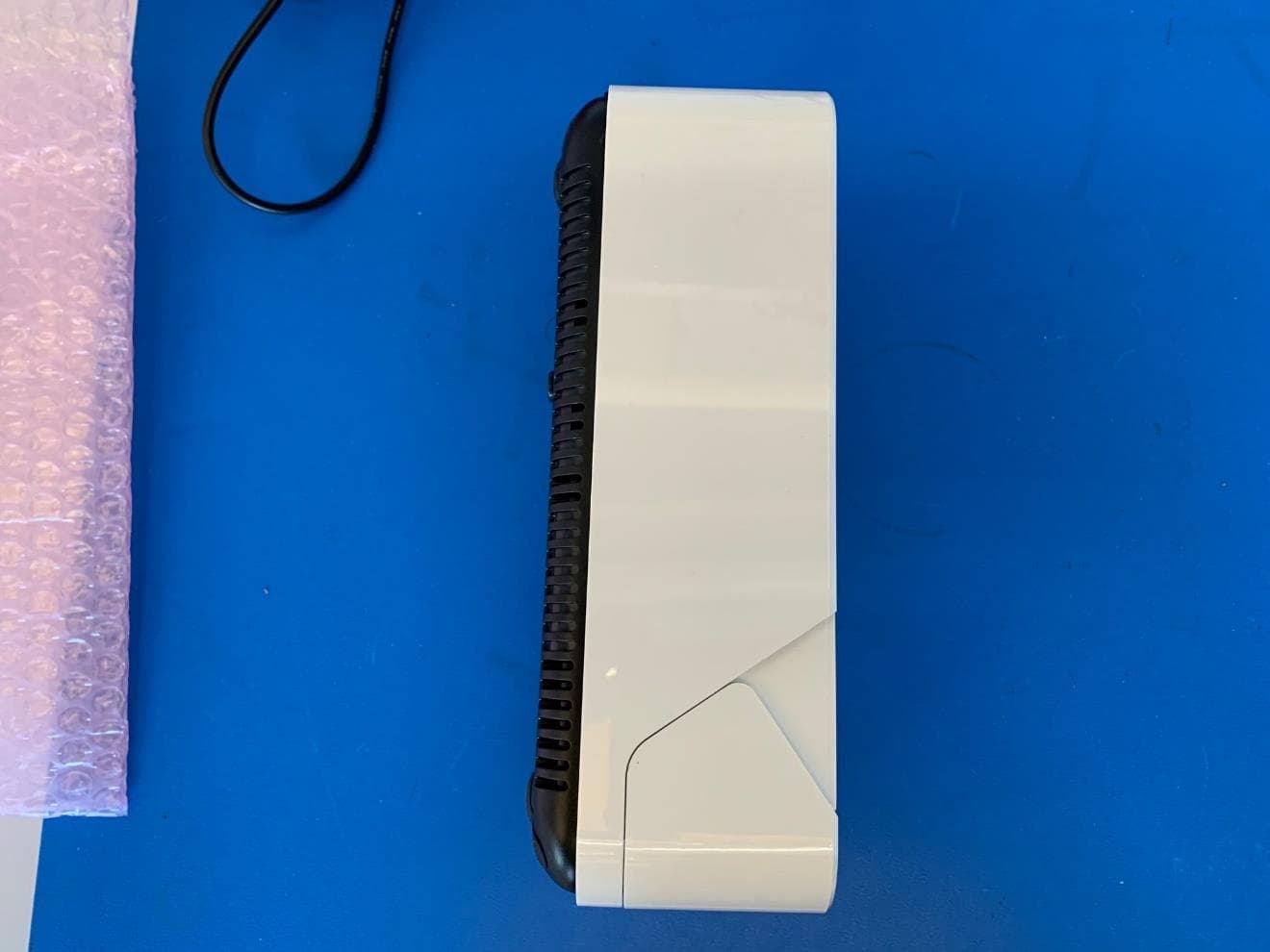 LumiraDx POC Instrument - FCC ID 2AV6APOC - LumiraDx UK Ltd (3)