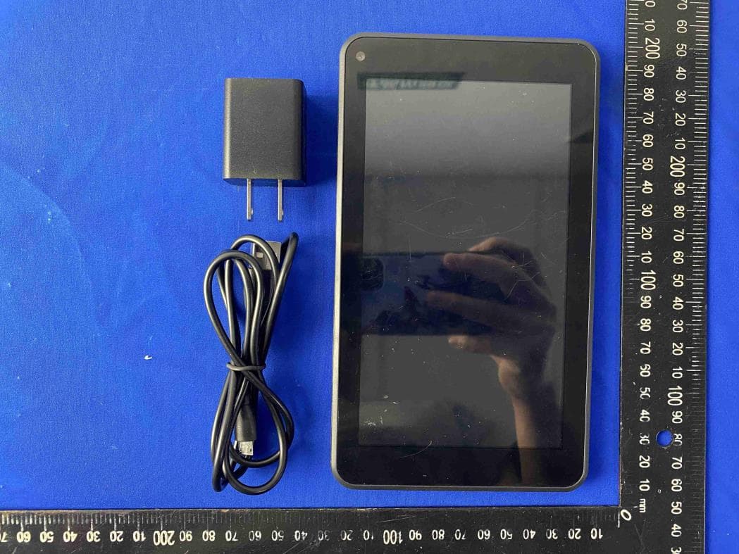 Tablet pc - FCC ID 2AV6Y-K75 - SHENZHEN PEICHENG TECHNOLOGY CO.,LTD (2)