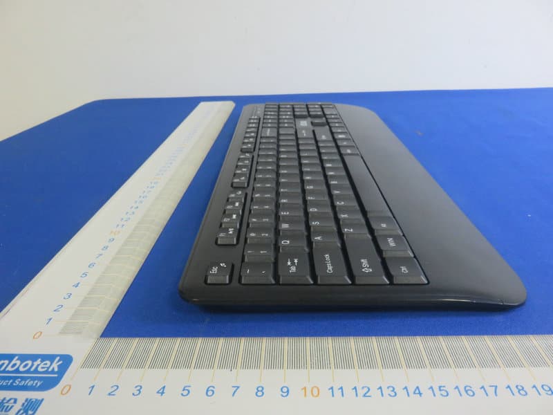 Keyboard - FCC ID 2AV7H-WKM43 - Shenzhen Aerji Communication Co., Ltd. (3)