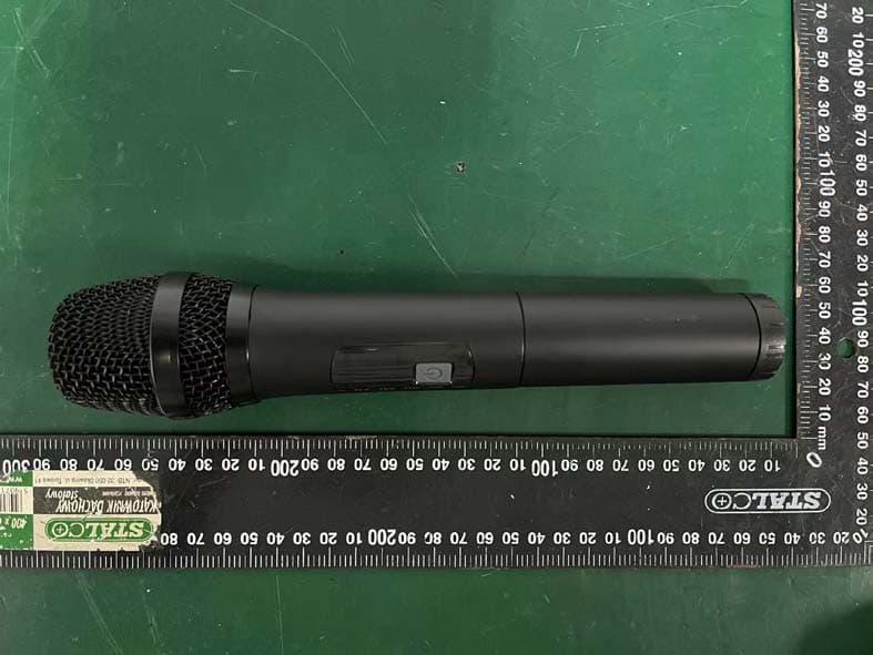 Wireless Microphone - FCC ID 2AV7N-BKKW10 - GUANGZHOU RANTION TECHNOLOGY CO., LTD.