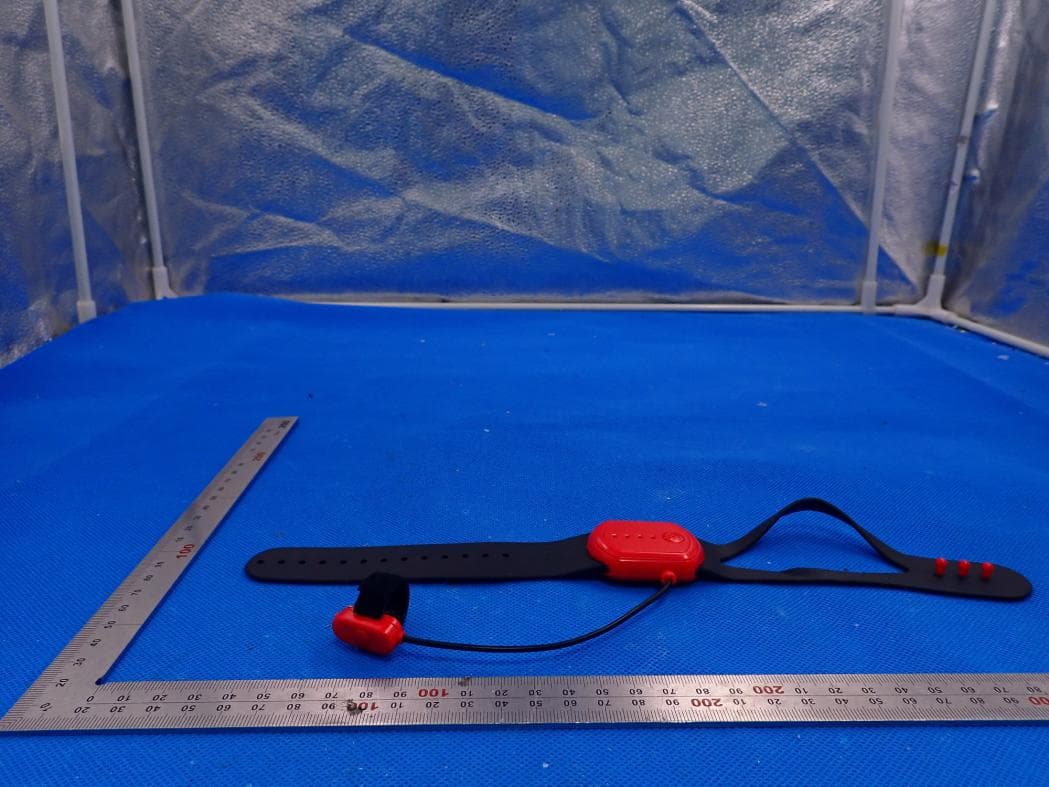 2.4G tipping stunt car - FCC ID 2AV7YZ109S - Fandaqi toys factory (4)