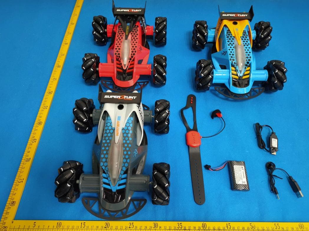 2.4G tipping stunt car - FCC ID 2AV7YZ109S - Fandaqi toys factory (3)