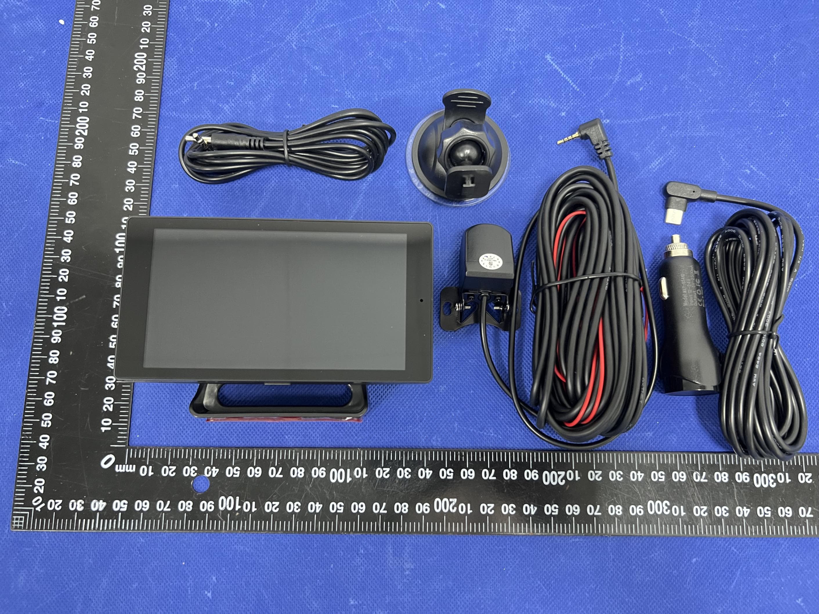 CARPLAY - FCC ID 2AV8I-R12 - Pacific Time Trading(Shenzhen)Limited (2)