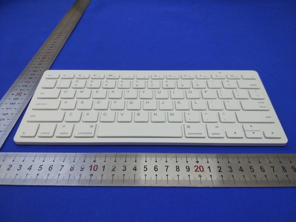 Wireless Keyboard - FCC ID 2AV8L-4160-100-0003 - TANKYA DEVELOPING CO., LIMITED (4)