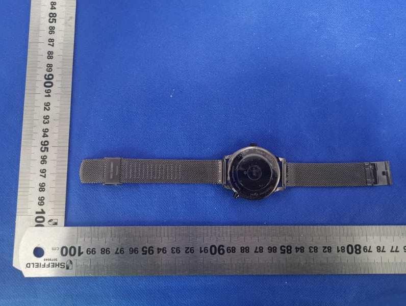 Wenwen Watch - FCC ID 2AV8S-W18A001 - Guangzhou Wenwen Technology Co.,Ltd