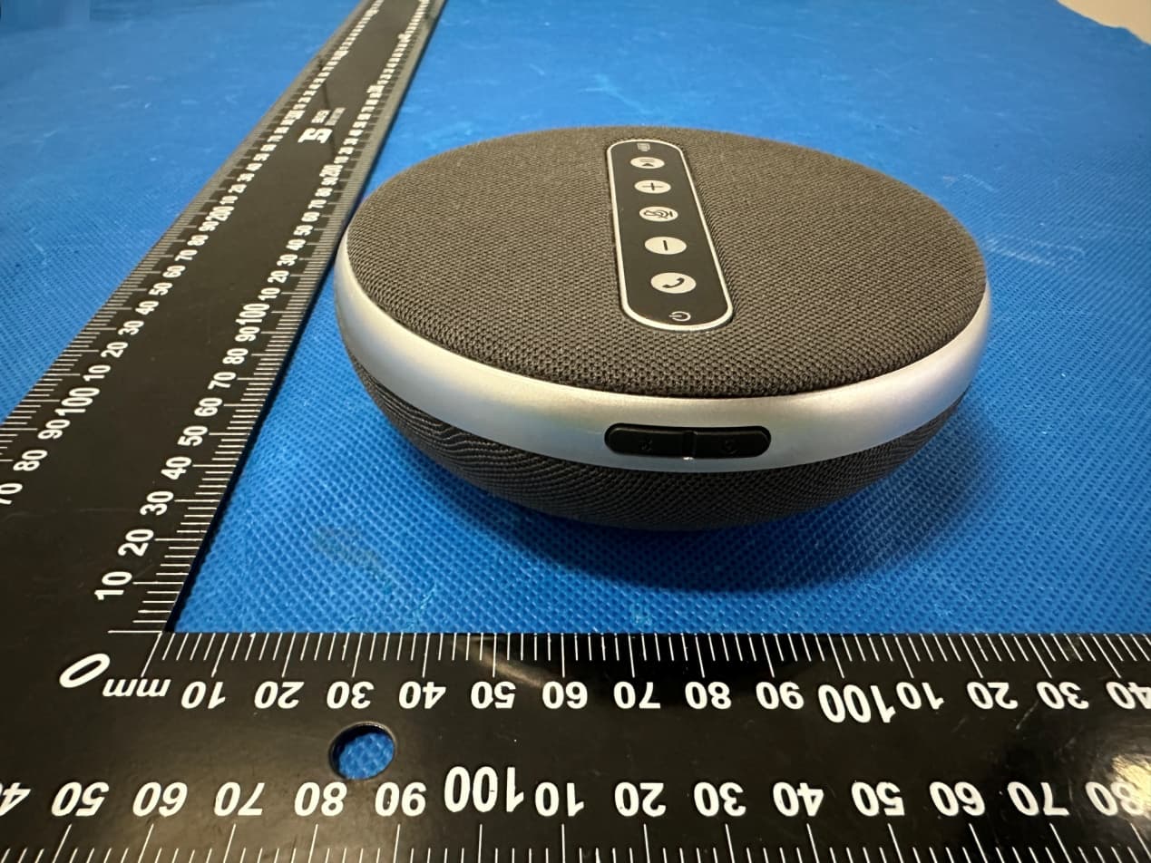 Conference speaker - FCC ID 2AV9W-Q100 - Vizolink (Shenzhen) CO., LTD. (3)