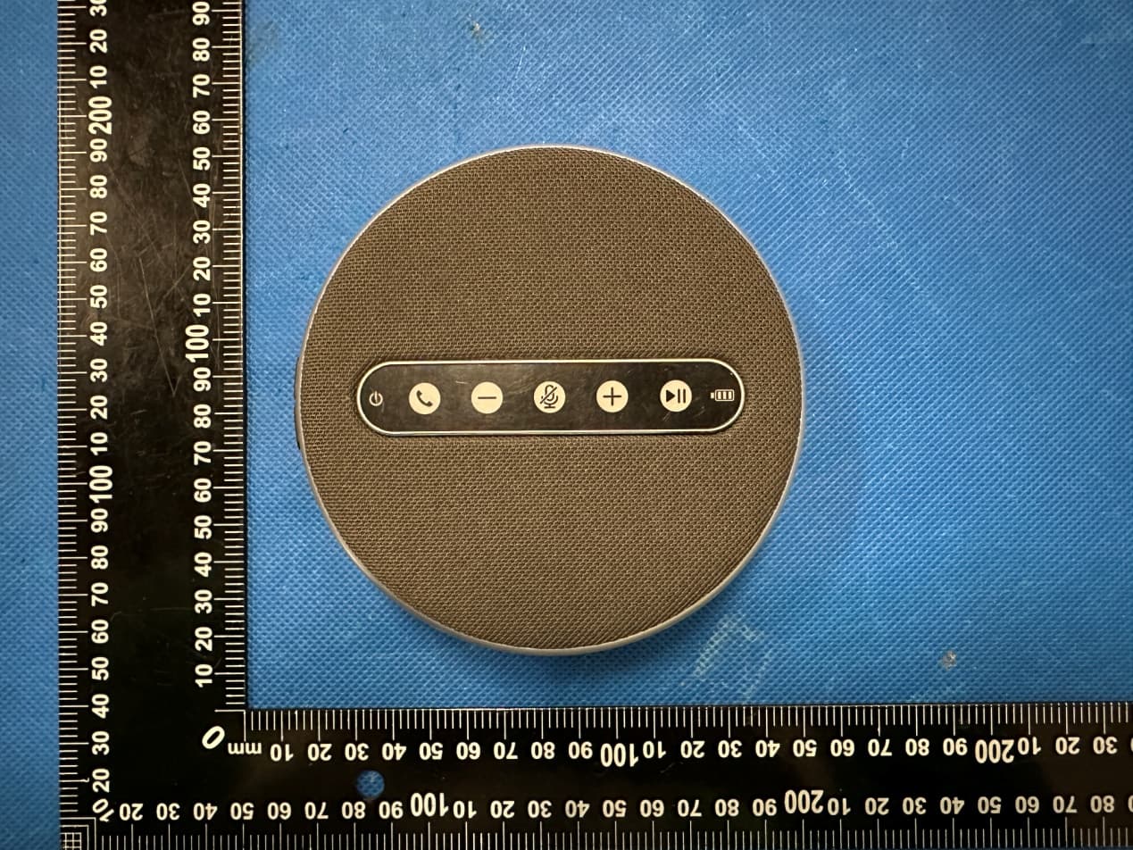 Conference speaker - FCC ID 2AV9W-Q100 - Vizolink (Shenzhen) CO., LTD.