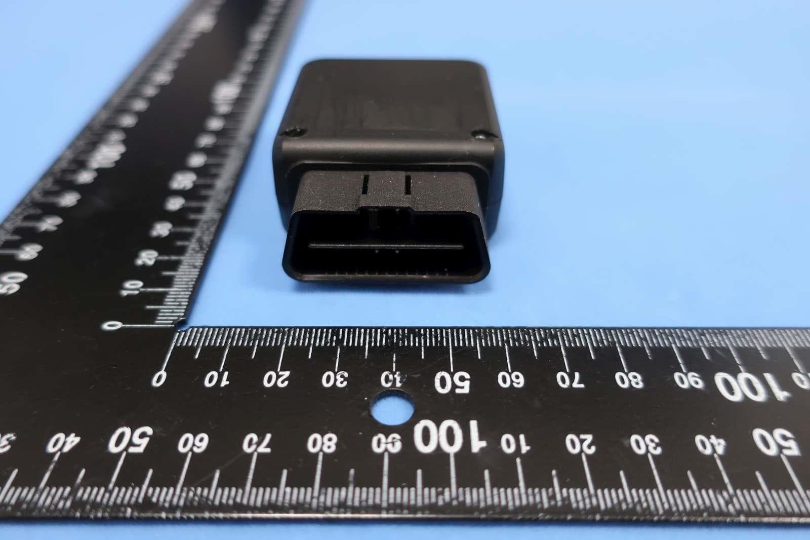 RVD 4G OBD Dongle - FCC ID 2AVAW-GD504 - Continental Aftermarket & Services GmbH (2)