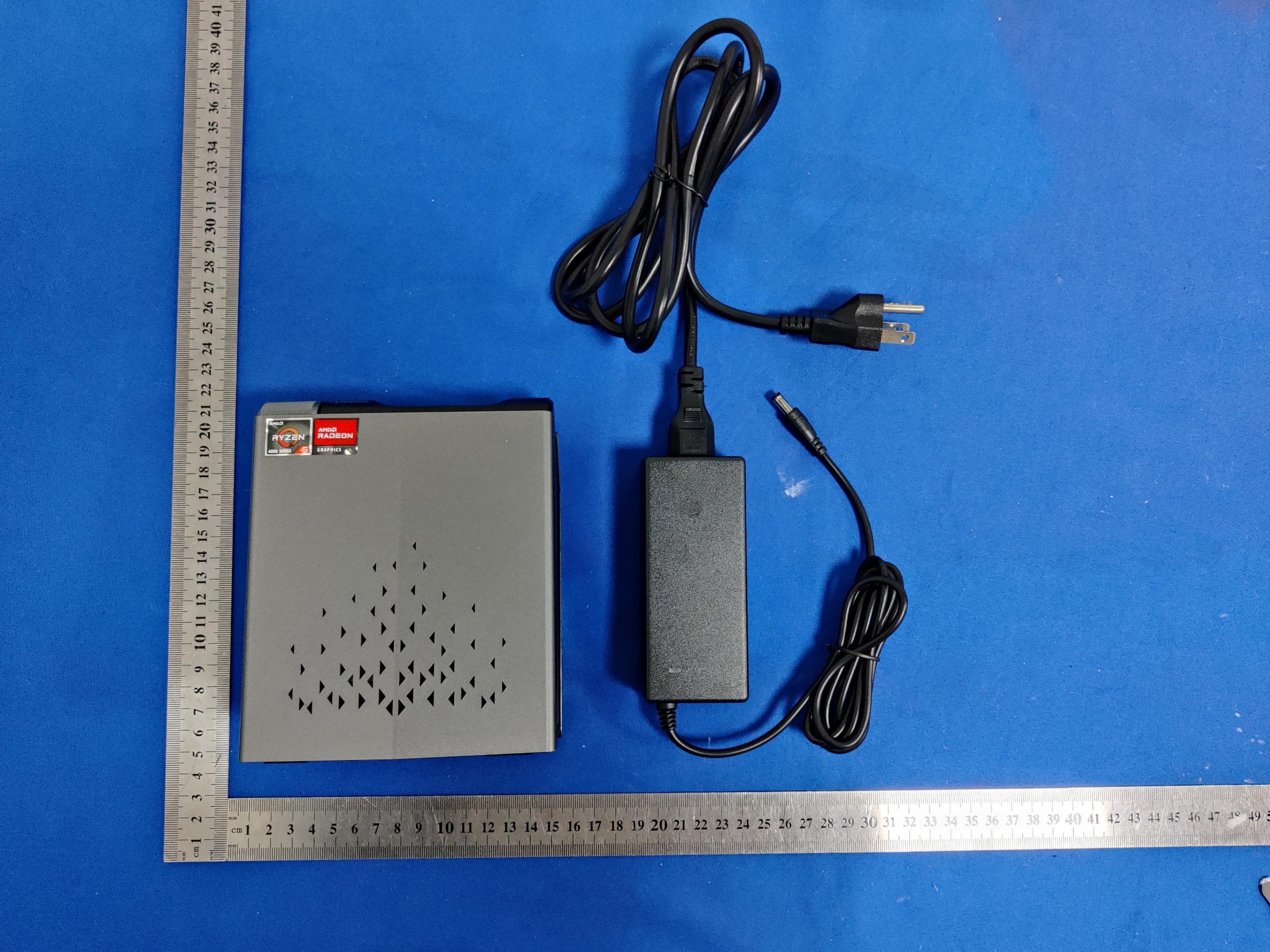 MINI PC - FCC ID 2AVBM-AMR5 - Shenzhen CYX Industrial Co., Ltd.