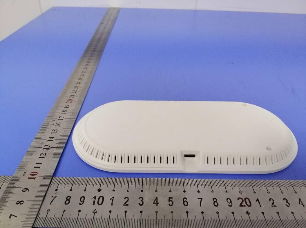 3-IN 1 Wireless Charger - FCC ID 2AVCH-90060PI - Guangdong Bekey Technology Co.,Ltd. (4)