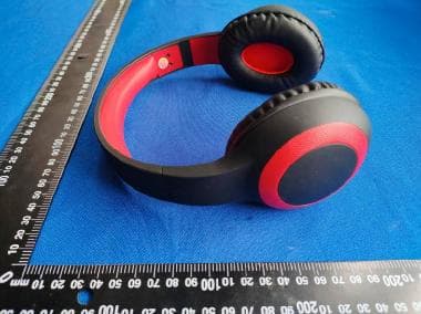 WIRELESS HEADPHONE - FCC ID 2AVCI-QYS-05 - HUIZHOU YESONG TECHNOLOGY CO.,LTD (5)