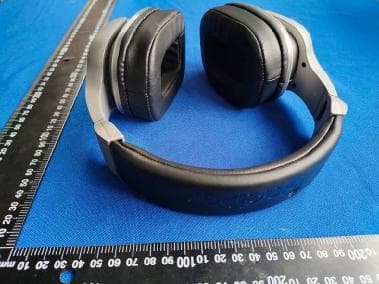 WIRELESS HEADPHONE - FCC ID 2AVCI-YS-BT9980 - HUIZHOU YESONG TECHNOLOGY CO.,LTD (2)