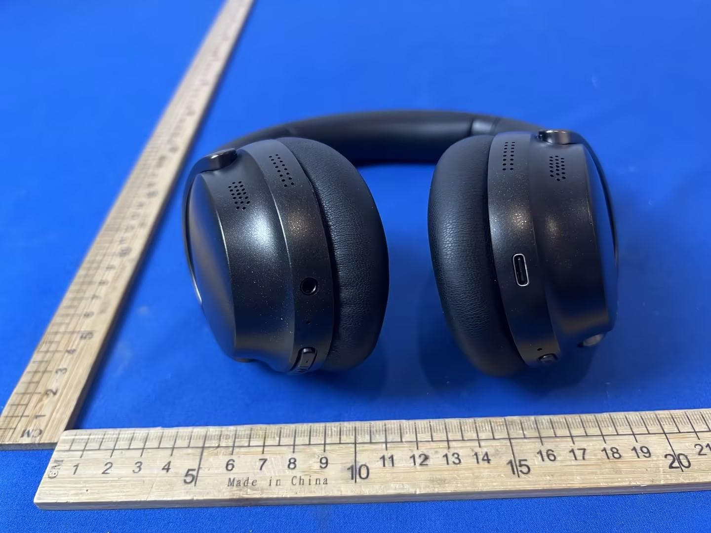 PORTABLE BLUETOOTH SPEAKER - FCC ID 2AVD2-H32 - Shenzhen Monster Creative Technology Co., Ltd. (2)